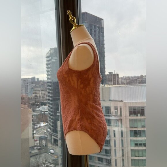 🆕 ZIMMERMANN 🧿 NWT Lace Scoop Neck Bodysuit, Blush - Sz 2 US 6 / 8 - Picture 9 of 13